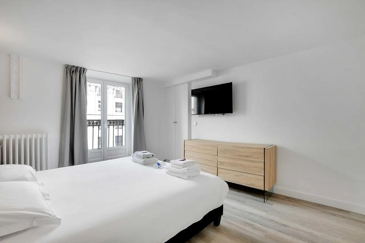 Daire Cmg-Charmant Appartement-Opera-Galerie Lafayette Paris